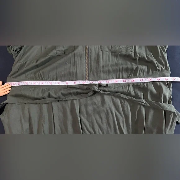 Her Universe Captain Marvel Olive Patchwork Shirt Dress NWT Size L 12 - Picture 12 of 15